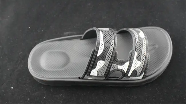 Comfortable Men Slip on Slippers